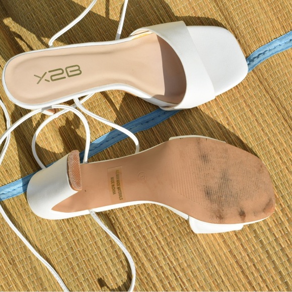 Sold - Picture 4 of 7